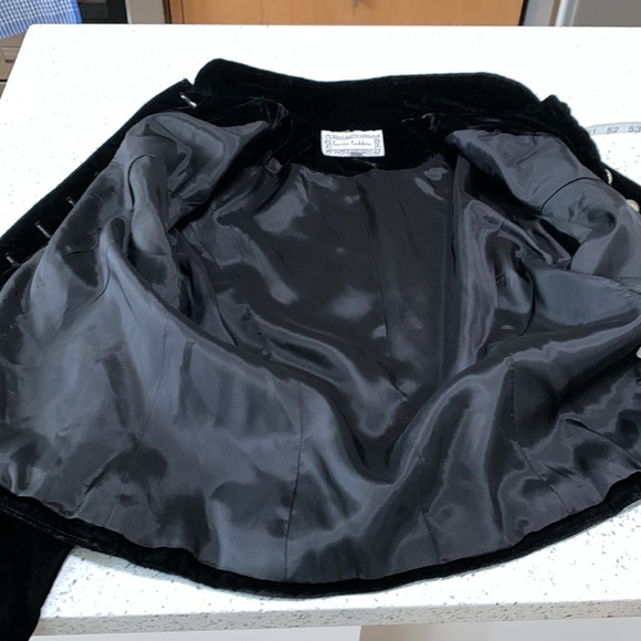 Vintage Lucia Lukken Velvet Blazer with Western Style Buttons - Picture 16 of 16